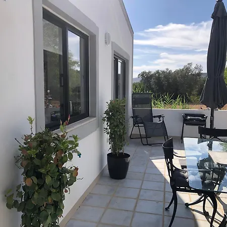 Casa Tranquil * Santa Bárbara de Nexe